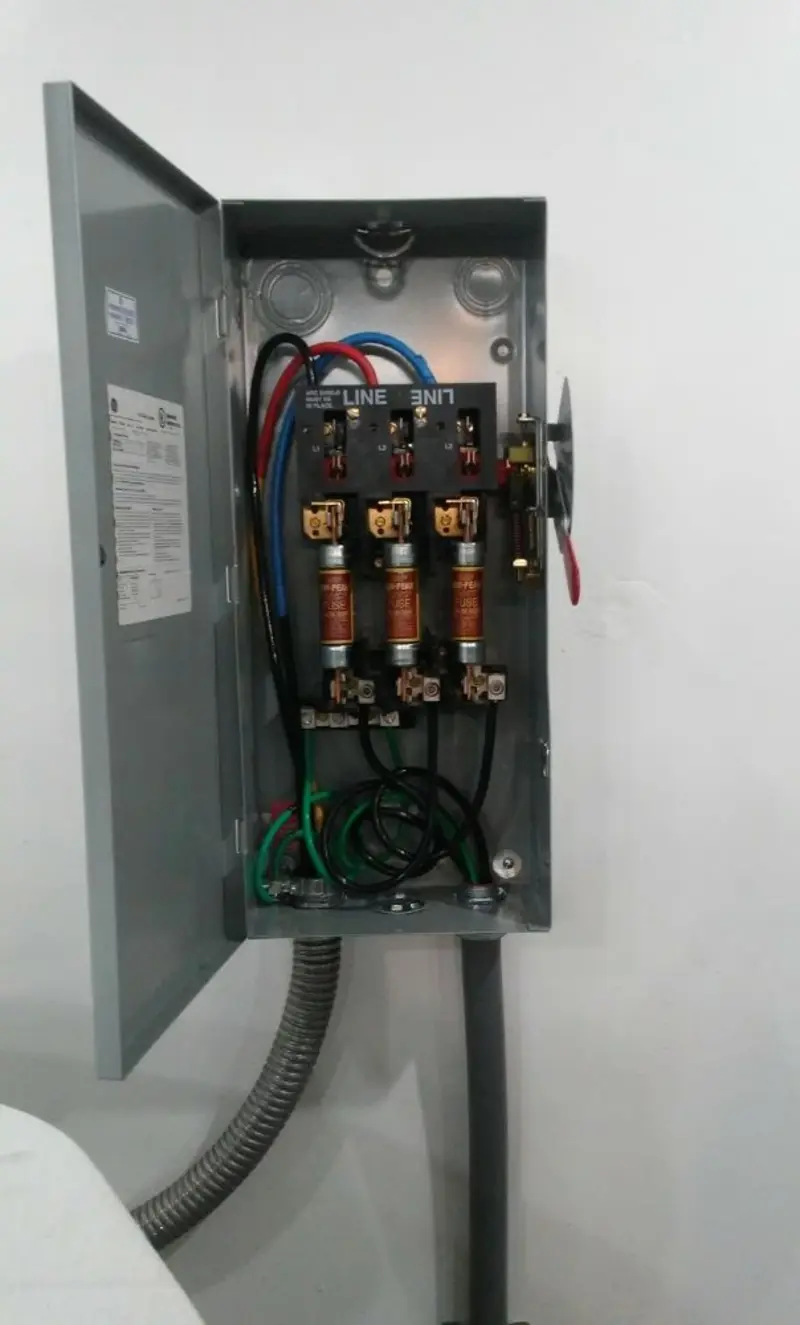Three-phase disconnect switch installed for Electrical Wiring & Rewiring in Tusculum